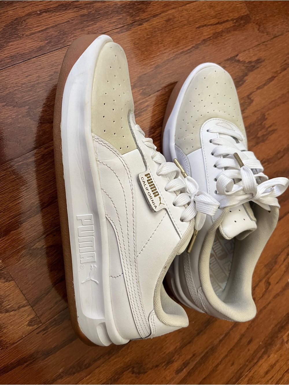 Puma White & Cream Low-Top Sneakers